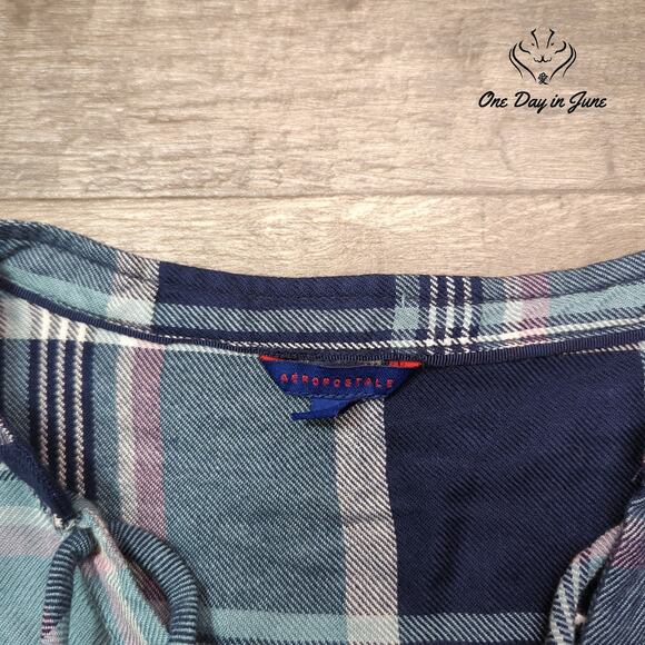Aeropostale Long Sleeve Flannel Size M - Picture 2 of 5
